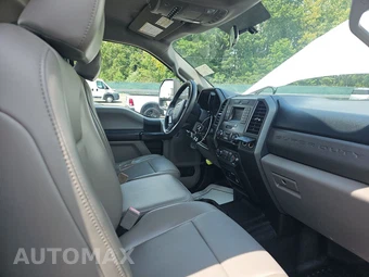 2019 Ford Super Duty F-350 Cab Chassis XL Extended Cab w/Rear Doors - miniatura 8