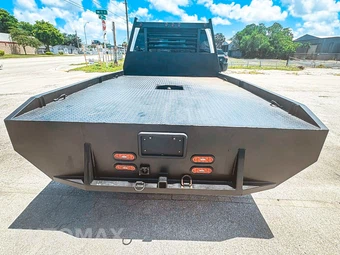 2019 Ford Super Duty F-350 Cab Chassis XL Extended Cab w/Rear Doors DRW - miniatura 14