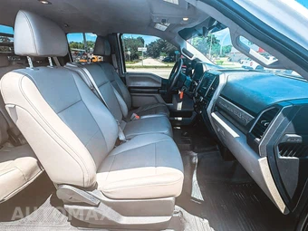 2019 Ford Super Duty F-350 Cab Chassis XL Extended Cab w/Rear Doors DRW - miniatura 18