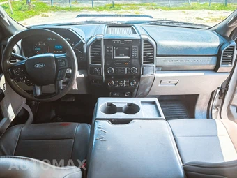 2019 Ford Super Duty F-350 Cab Chassis XL Extended Cab w/Rear Doors DRW - miniatura 19