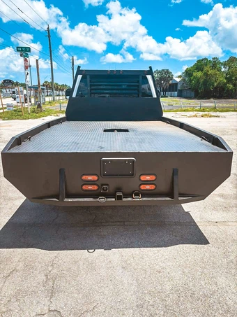 2019 Ford Super Duty F-350 Cab Chassis XL Extended Cab w/Rear Doors DRW - miniatura 7