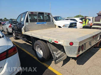 2019 Ford Super Duty F-350 Cab Chassis XL Extended Cab w/Rear Doors DRW - miniatura 6