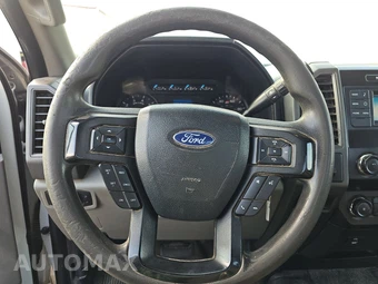 2019 Ford Super Duty F-350 Cab Chassis XL Regular Cab DRW - miniatura 10