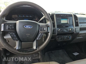2019 Ford Super Duty F-350 Cab Chassis XL Regular Cab DRW - miniatura 11