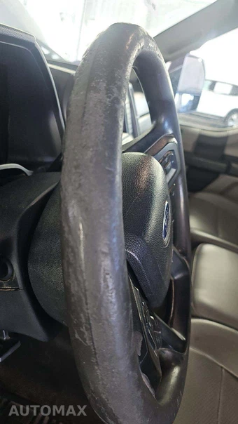 2019 Ford Super Duty F-350 Cab Chassis XL Regular Cab DRW - miniatura 29