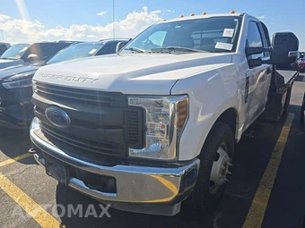 2019 Ford Super Duty F-350 Cab Chassis XL Regular Cab DRW