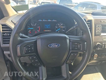 2019 Ford Super Duty F-350 Cab Chassis XL Regular Cab DRW - miniatura 10