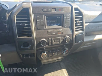2019 Ford Super Duty F-350 Cab Chassis XL Regular Cab DRW - miniatura 11