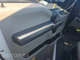 2019 Ford Super Duty F-350 Cab Chassis XL Regular Cab DRW - miniatura 9