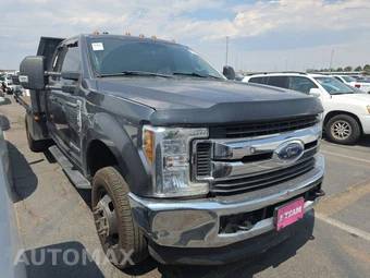 2019 Ford Super Duty F-350 Cab Chassis XLT Extended Cab w/Rear Doors DRW - miniatura 3
