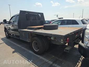 2019 Ford Super Duty F-350 Cab Chassis XLT Extended Cab w/Rear Doors DRW - miniatura 6