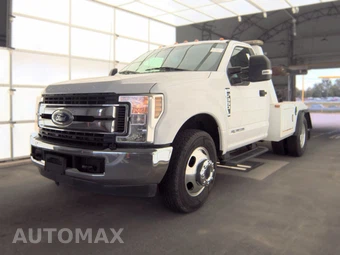 2019 Ford Super Duty F-350 Cab Chassis XLT Regular Cab DRW
