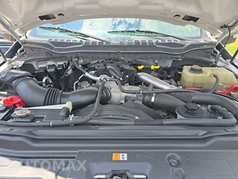 2019 Ford Super Duty F-350 Cab Chassis XLT Regular Cab DRW - miniatura 14