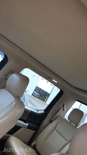 2019 Ford Super Duty F-350 Lariat Crew Cab Long Bed - miniatura 19
