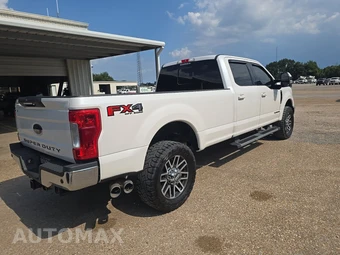 2019 Ford Super Duty F-350 Lariat Crew Cab Long Bed - miniatura 4