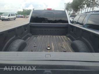 2019 Ford Super Duty F-350 Lariat Crew Cab Long Bed DRW - miniatura 16