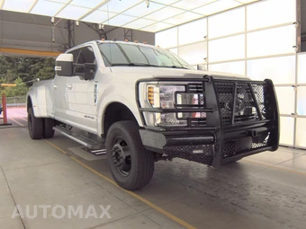 2019 Ford Super Duty F-350 Lariat Crew Cab Long Bed DRW - miniatura 3