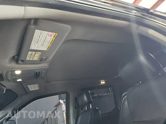 2019 Ford Super Duty F-350 Lariat Crew Cab Long Bed DRW - miniatura 17