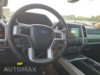 2019 Ford Super Duty F-350 Lariat Crew Cab Long Bed DRW - miniatura 10