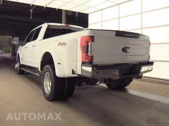2019 Ford Super Duty F-350 Lariat Crew Cab Long Bed DRW - miniatura 6