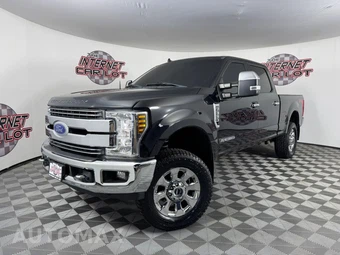 2019 Ford Super Duty F-350 Lariat Crew Cab Medium Bed - car from the USA, Manheim Buy-Now listing at AUTOMAX
