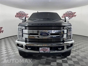 2019 Ford Super Duty F-350 Lariat Crew Cab Medium Bed - miniatura 2