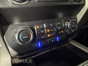 2019 Ford Super Duty F-350 Lariat Crew Cab Medium Bed - miniatura 20
