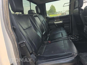 2019 Ford Super Duty F-350 Lariat Crew Cab Medium Bed - miniatura 16
