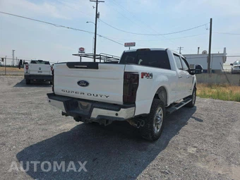 2019 Ford Super Duty F-350 Lariat Crew Cab Medium Bed - miniatura 3