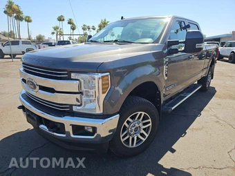 2019 Ford Super Duty F-350 Lariat Crew Cab Medium Bed - miniatura 26