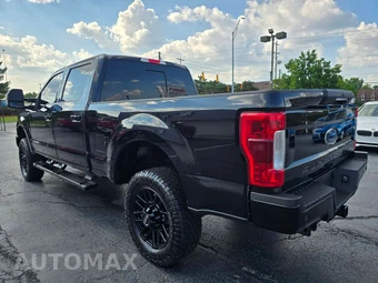 2019 Ford Super Duty F-350 Lariat Crew Cab Medium Bed - miniatura 3