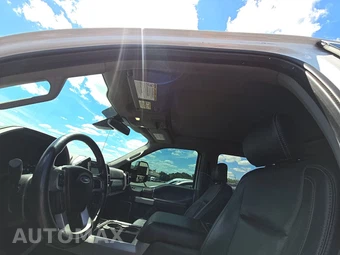 2019 Ford Super Duty F-350 Lariat Crew Cab Medium Bed - miniatura 18