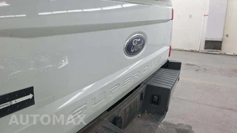 2019 Ford Super Duty F-350 Lariat Crew Cab Medium Bed - miniatura 20
