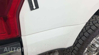 2019 Ford Super Duty F-350 Lariat Crew Cab Medium Bed - miniatura 23