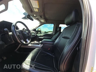 2019 Ford Super Duty F-350 Lariat Crew Cab Medium Bed - miniatura 7