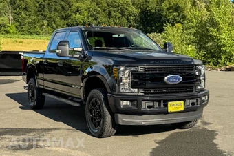 2019 Ford Super Duty F-350 Lariat Crew Cab Medium Bed - miniatura 1