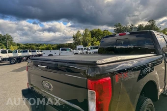 2019 Ford Super Duty F-350 Lariat Crew Cab Medium Bed - miniatura 20