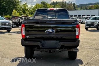 2019 Ford Super Duty F-350 Lariat Crew Cab Medium Bed - miniatura 4