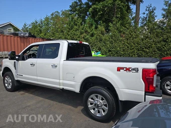 2019 Ford Super Duty F-350 Platinum Crew Cab Medium Bed - miniatura 2