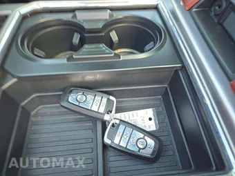 2019 Ford Super Duty F-350 Platinum Crew Cab Medium Bed - miniatura 8