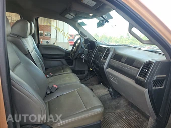 2019 Ford Super Duty F-350 XL Crew Cab Long Bed - miniatura 8