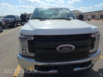 2019 Ford Super Duty F-350 XL Crew Cab Long Bed - miniatura 2