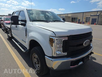 2019 Ford Super Duty F-350 XL Crew Cab Long Bed - miniatura 3