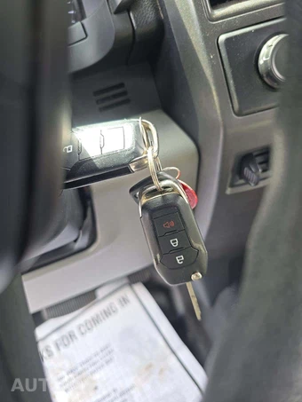 2019 Ford Super Duty F-350 XL Crew Cab Long Bed DRW - miniatura 8