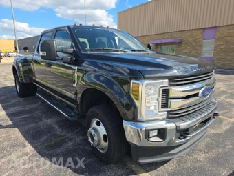 2019 Ford Super Duty F-350 XL Crew Cab Long Bed DRW - miniatura 4