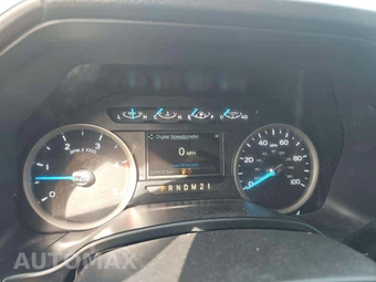 2019 Ford Super Duty F-350 XL Crew Cab Long Bed DRW - miniatura 9