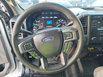 2019 Ford Super Duty F-350 XL Crew Cab Long Bed DRW - miniatura 10