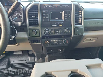 2019 Ford Super Duty F-350 XL Crew Cab Long Bed DRW - miniatura 11
