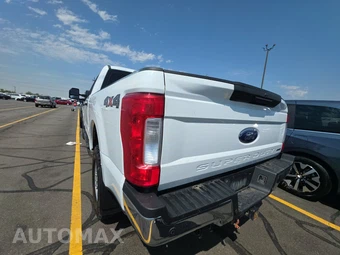 2019 Ford Super Duty F-350 XL Crew Cab Medium Bed - miniatura 6