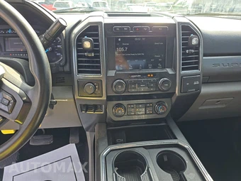 2019 Ford Super Duty F-350 XLT Crew Cab Long Bed DRW - miniatura 11